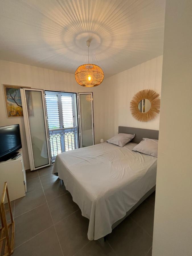 Appart Avec Terrasse Vue Sur Mer Exceptionnelle LʼÎle-Rousse Exterior foto